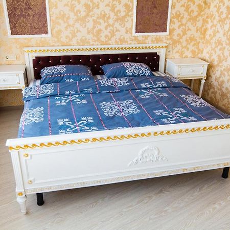 Sun City Apart Hotel Dnipro Eksteriør bilde