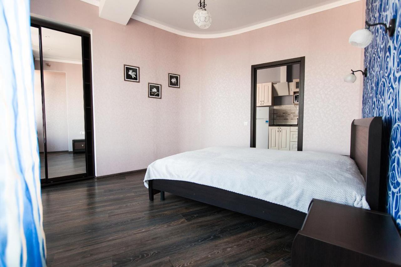 Sun City Apart Hotel Dnipro Eksteriør bilde